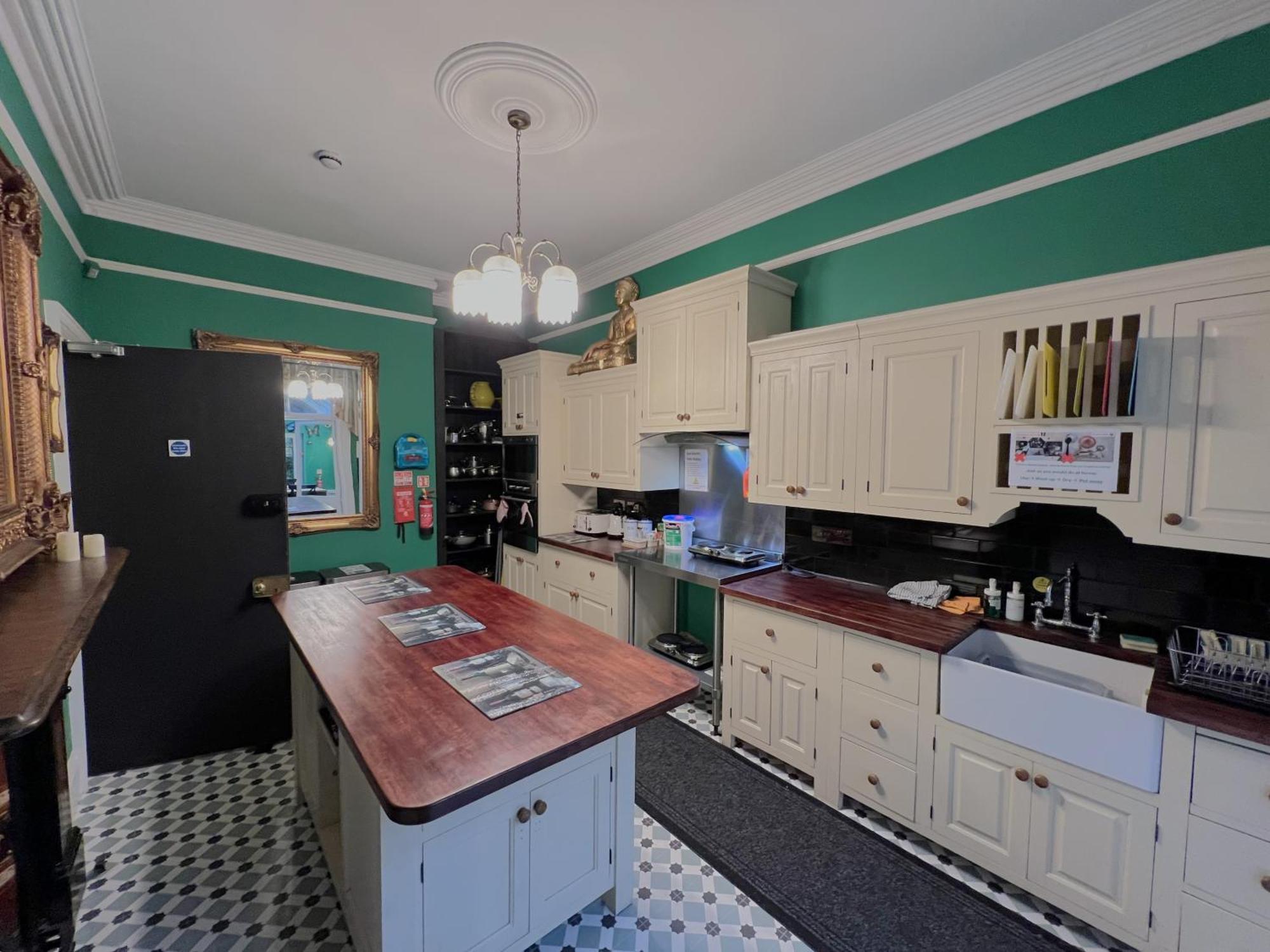 Melbury Rooms & Studios Эксетер Экстерьер фото